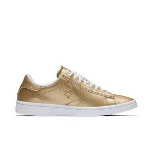 NWT Converse Pro Leather LP - Womens Basketball Shoes